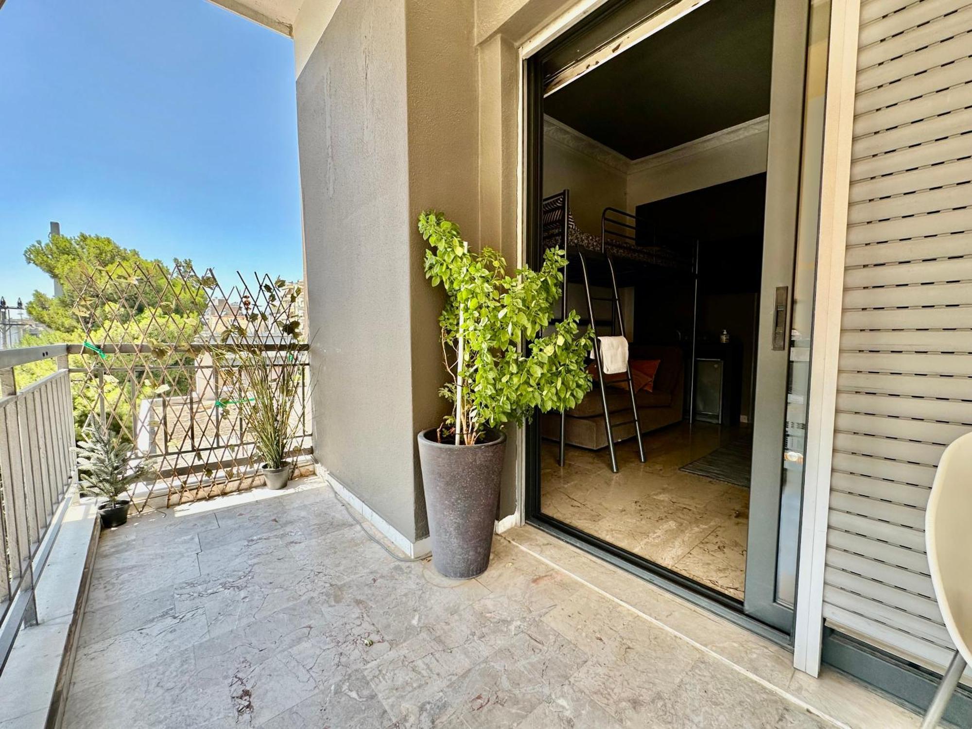 Bright Studio 4 A Short Stay Near Oaka - Iaso - Ygeia - Mitera Hospitals Атина Екстериор снимка