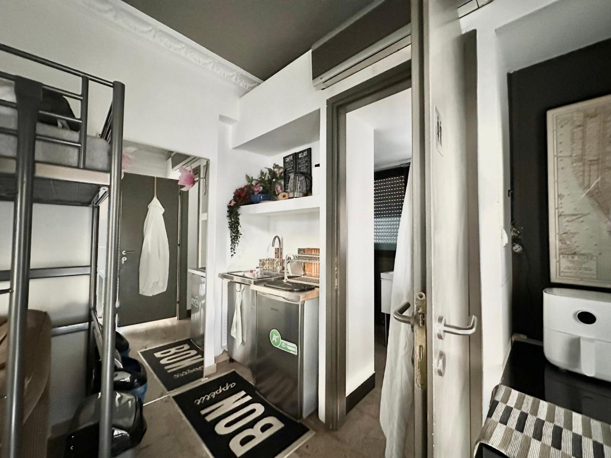 Bright Studio 4 A Short Stay Near Oaka - Iaso - Ygeia - Mitera Hospitals Атина Екстериор снимка